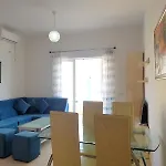 شقة Alma