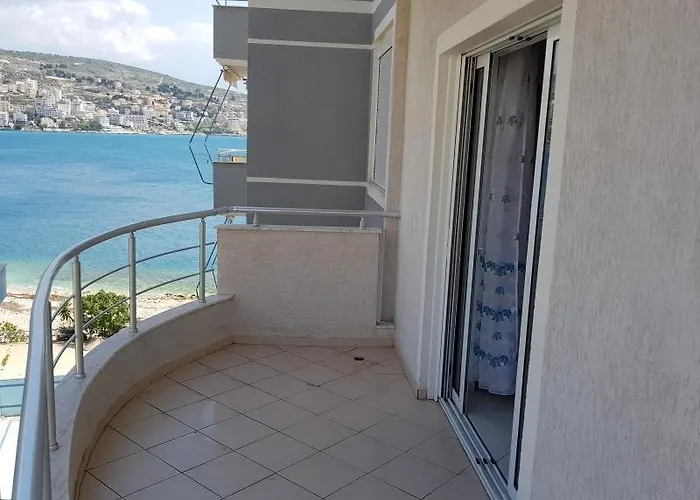 公寓 Alma Sarandë